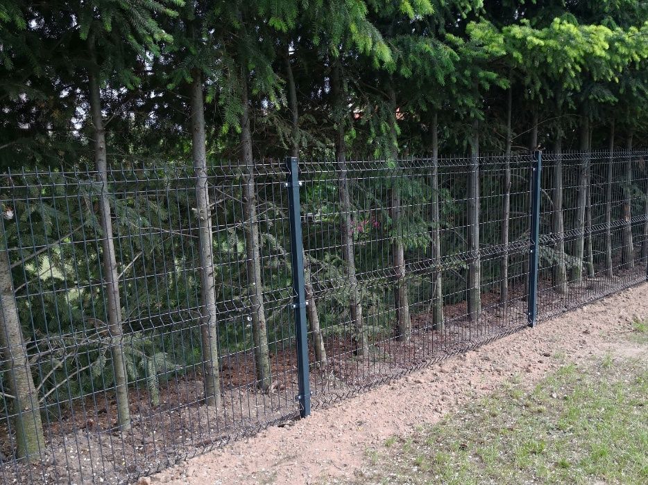 Ogrodzenie panelowe bez podmurówki- panele ogrodzeniowe H 1,5 panel 4m