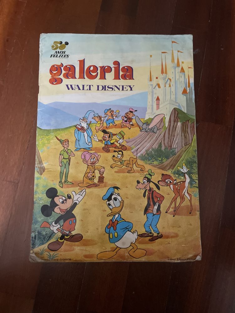 Caderneta completa A Galeria Walt Disney