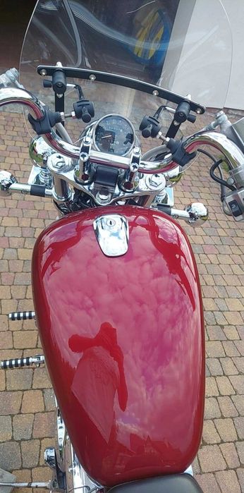 Suzuki Intruder VS 800