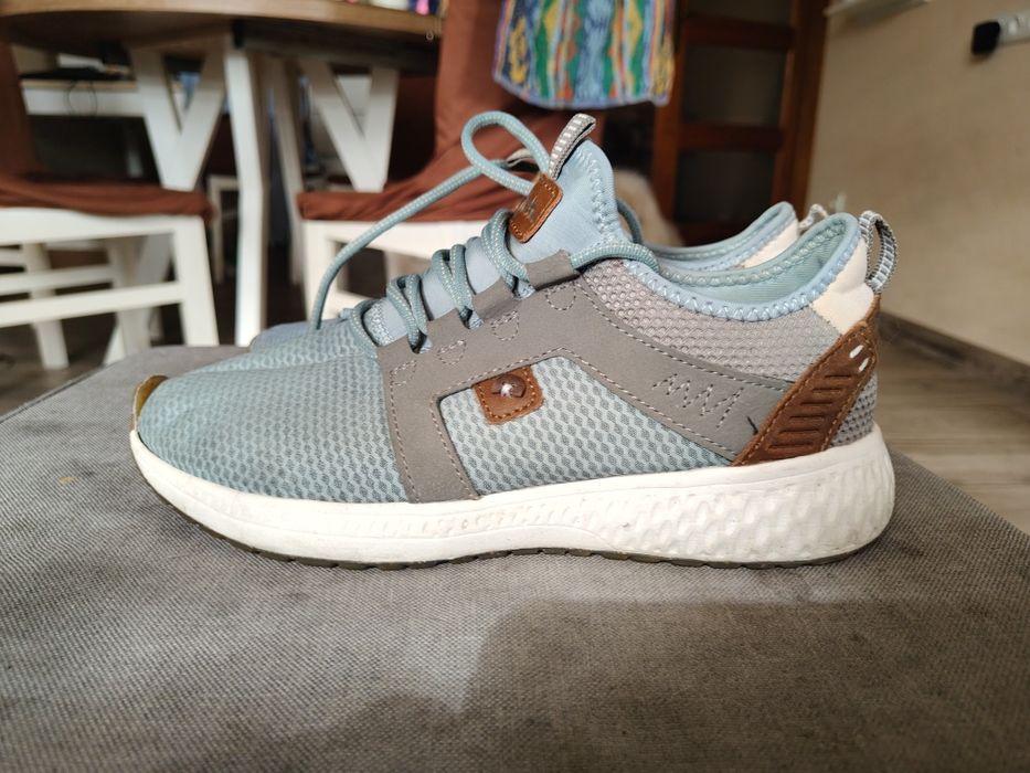 Buty bench rozmiar 38