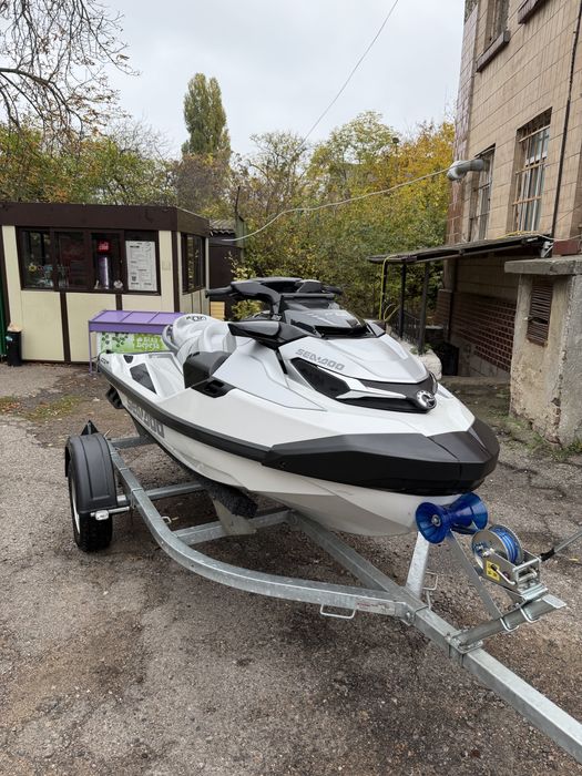 Гидроцикл BRP GTX 325