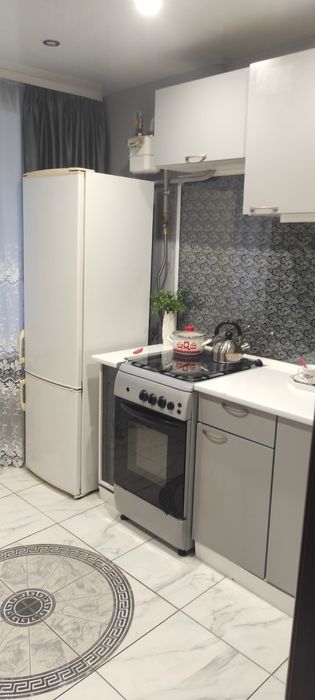 Сдам посуточно 1квартиру,Комсомольский проспект (ЦНАП)