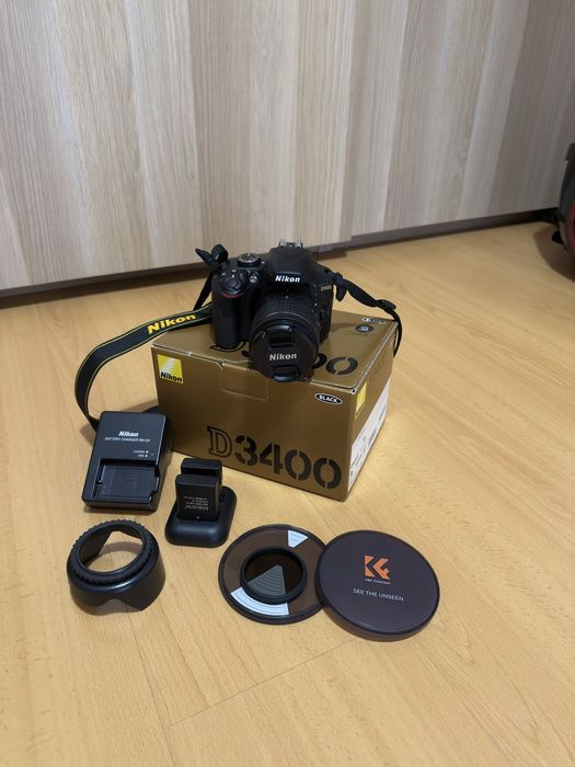 Nikon D3400 + extras