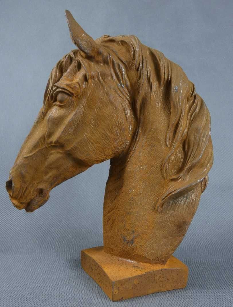 GŁOWA KONIA koń żeliwo Figura rzeźba statuetka ogród płot pos. 2sztuki