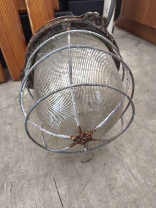 Lampa stara industrial loft Żeliwna