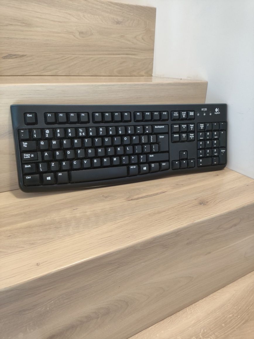 Klawiatura Logitech K120