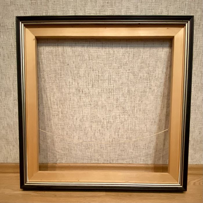 Рамка для картини 66х66 чорна-срібло (велика) або пишіть свою ціну!