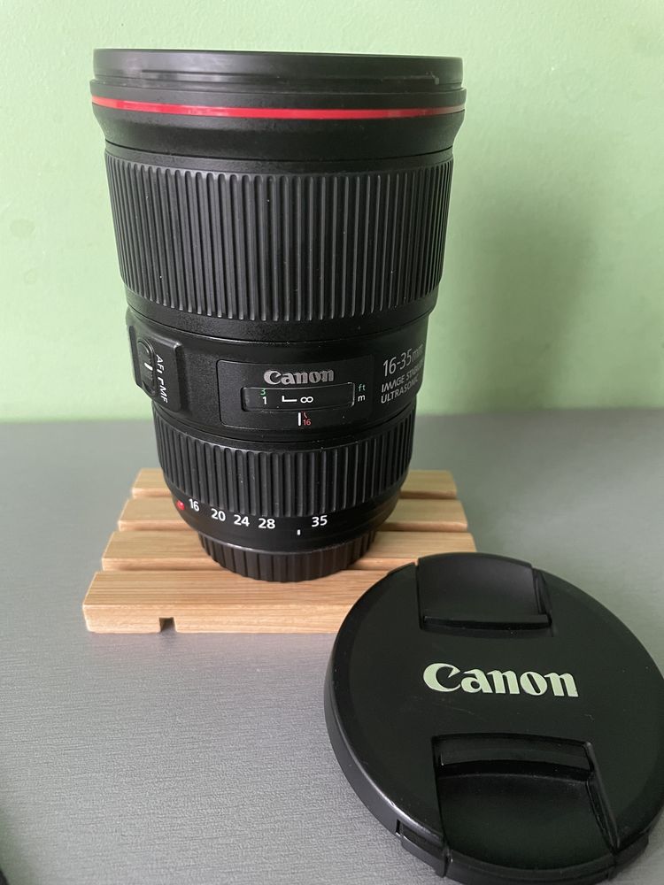 Обʼєктив Canon zoom lens EF 16-35 mm 1:4 L USM