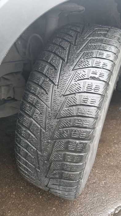 Зимова резина  245/60 R 18 Hankook Winter I*