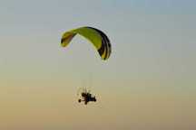 Voucher na lot widokowy motoparalotnią "Tandem Fly 4you"
