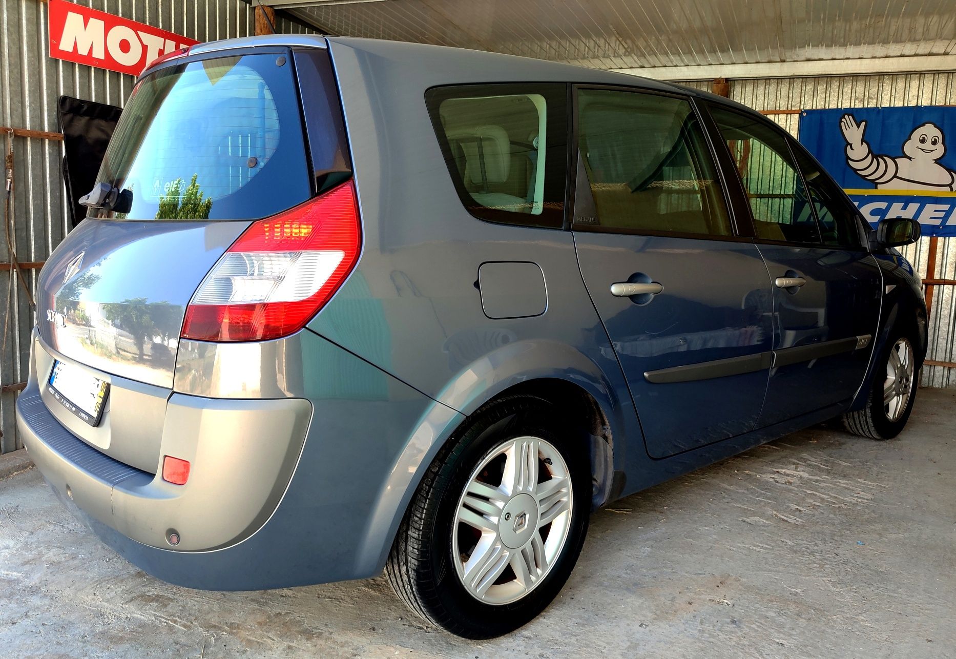 Renault Grand Scenic 7 lug Luxe Privilege 106cv caixa 6