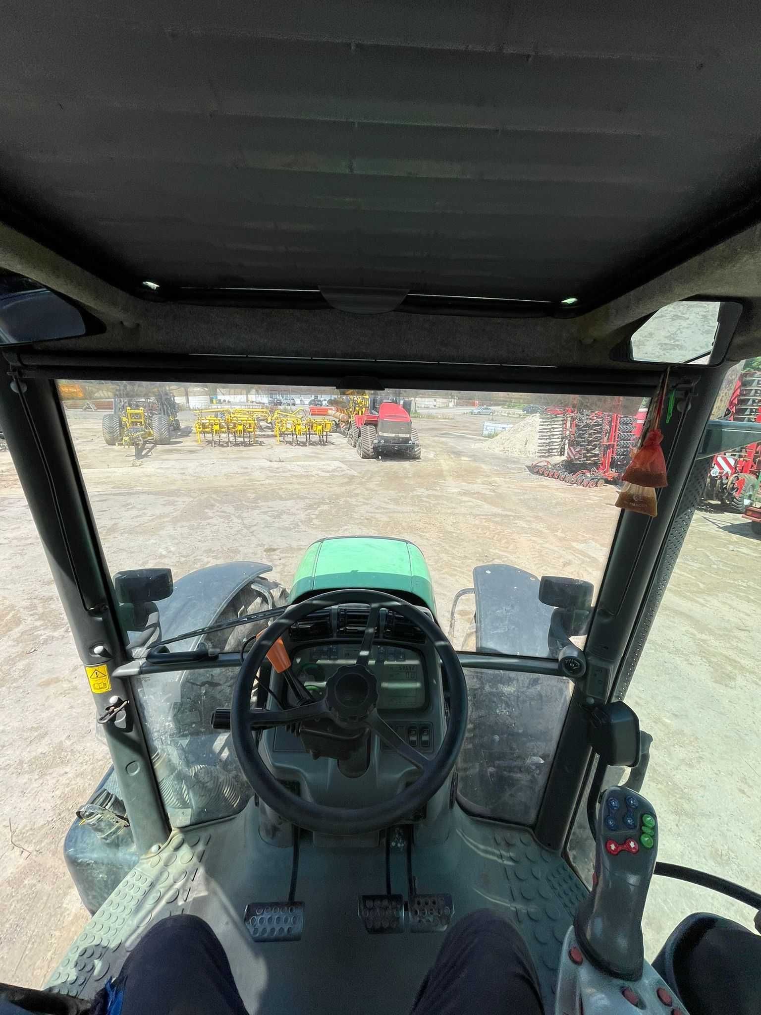 Deutz Fahr Agrotron 215