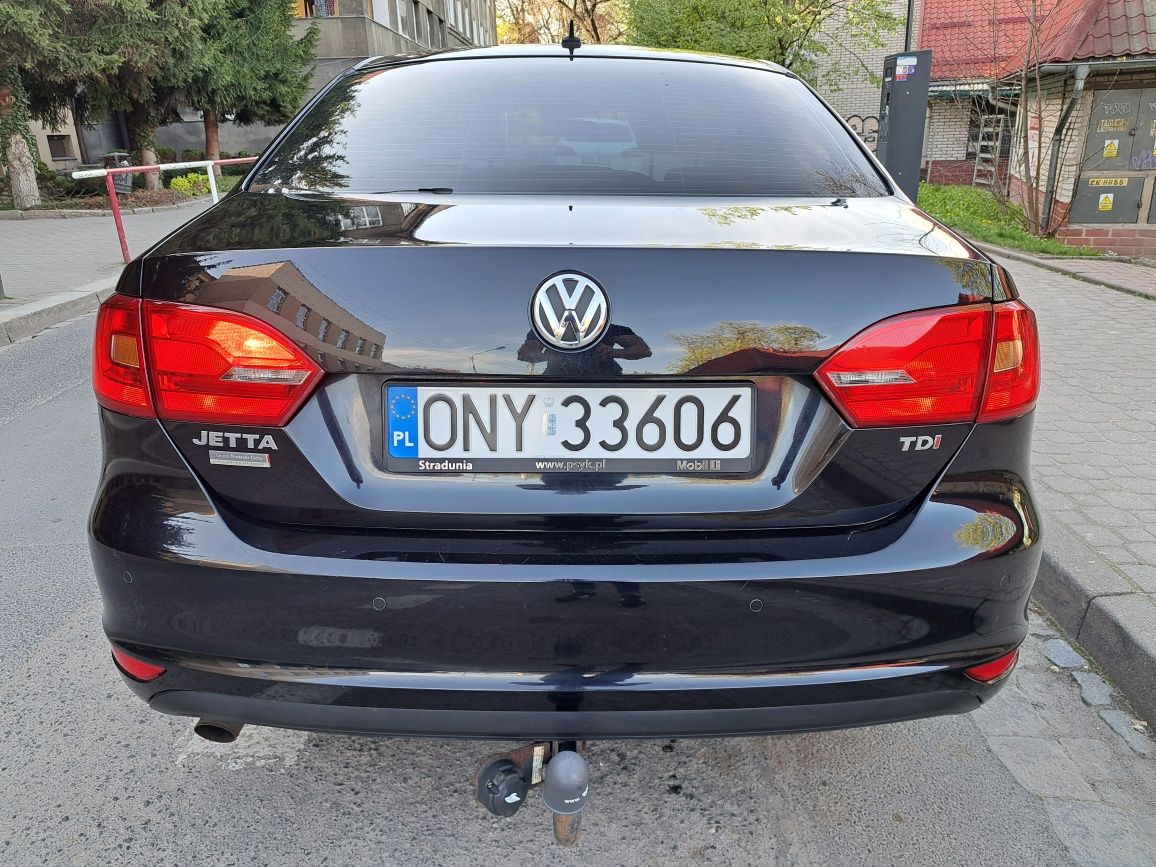 Volkswagen Jetta 1.6 tdi! Salon Polska! 2 właściciel! Po serwisie! Hak