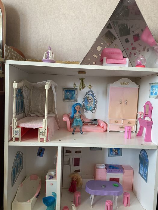 Будинок для барбі