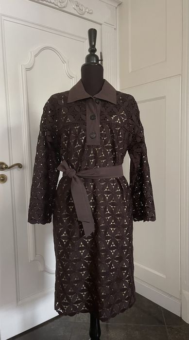 MAX MARA piękna sukienka z paskiem w talii, gipiura