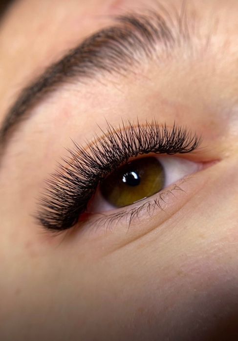 Наращивание ресниц