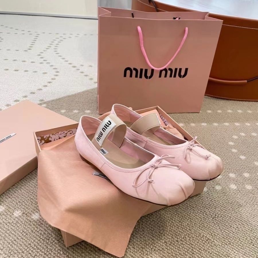 Хит белетки женские      miu miu