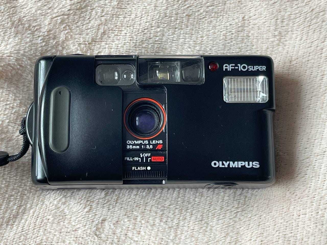 Olympus AF - 10 Super плівковий фотоапарат