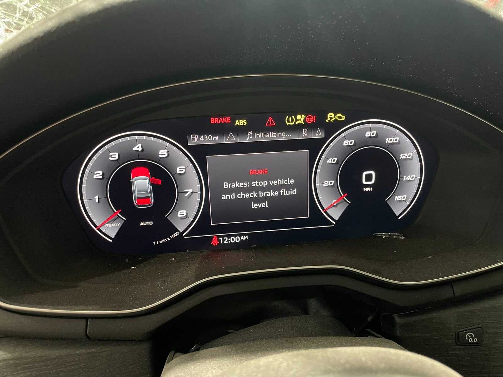 Разборка Audi A4 Premium Plus QUATTRO 2.0L S-LINE РЕСТАЙЛИНГ 2020-
