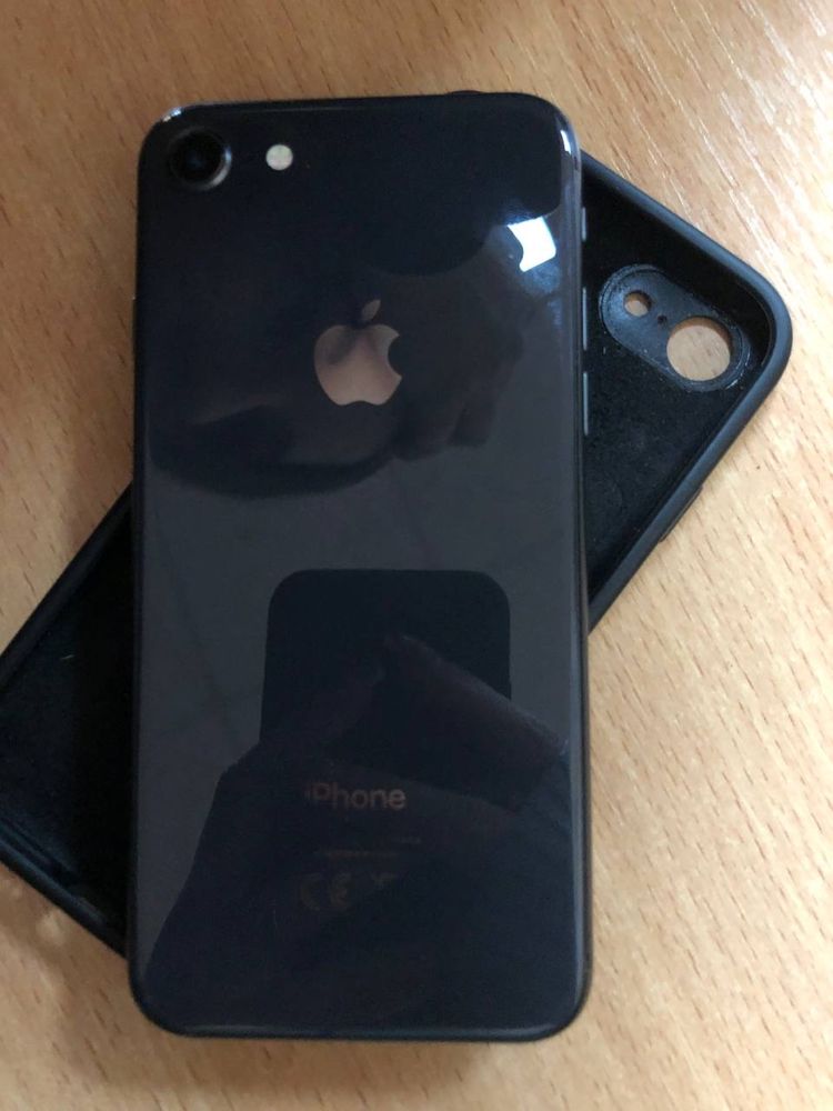 ОБМІН,iphone 8, 64gb.