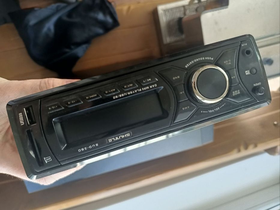 Автомагнітола shuttle 380 под USB і флешку