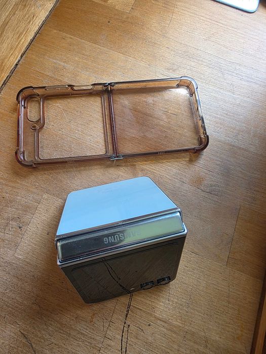 Samsung galaxy z flip 5