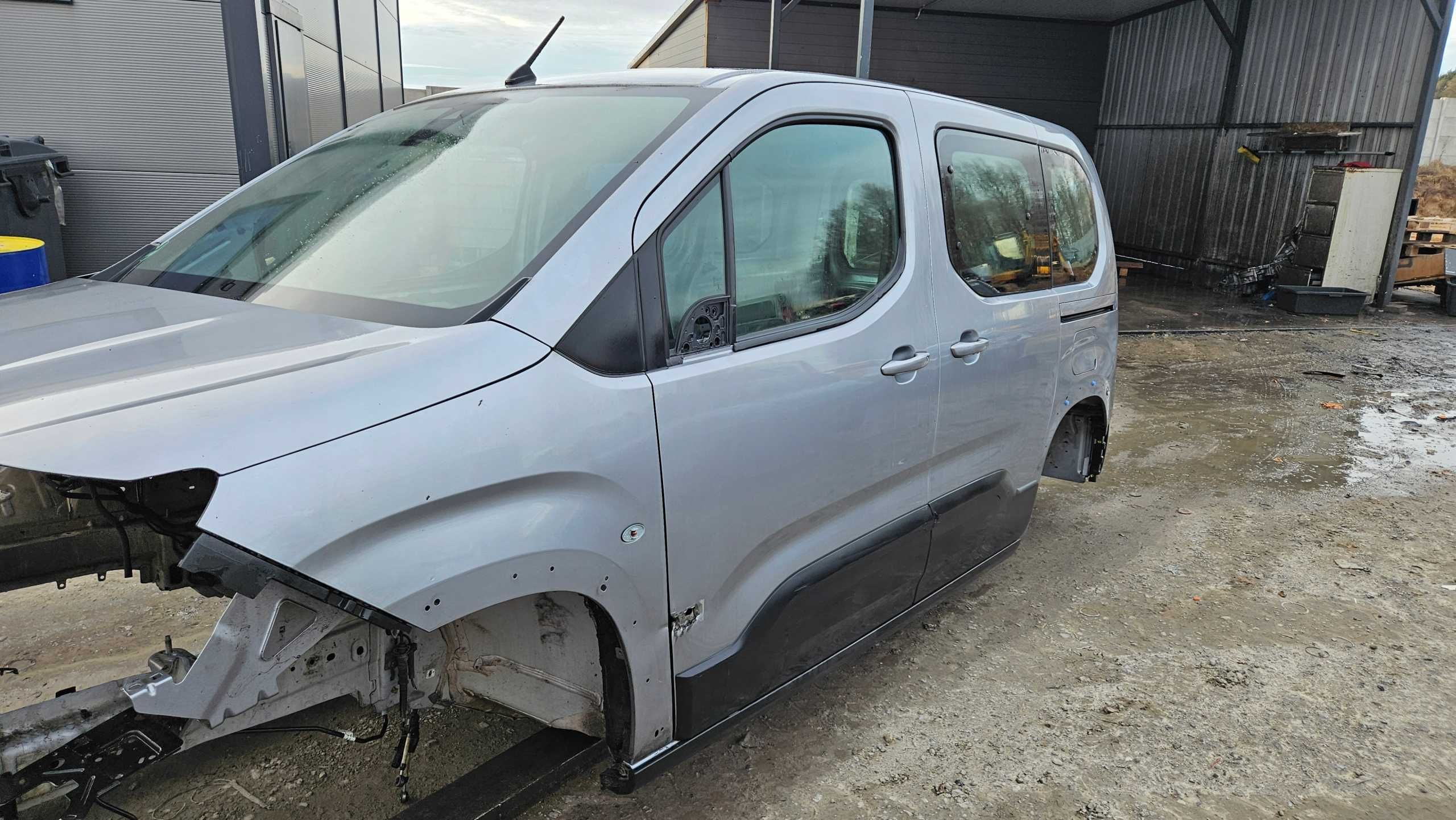 Бампер Peugeot Rifter Citroen Berlingo IV Розборка Запчастини Рифтер