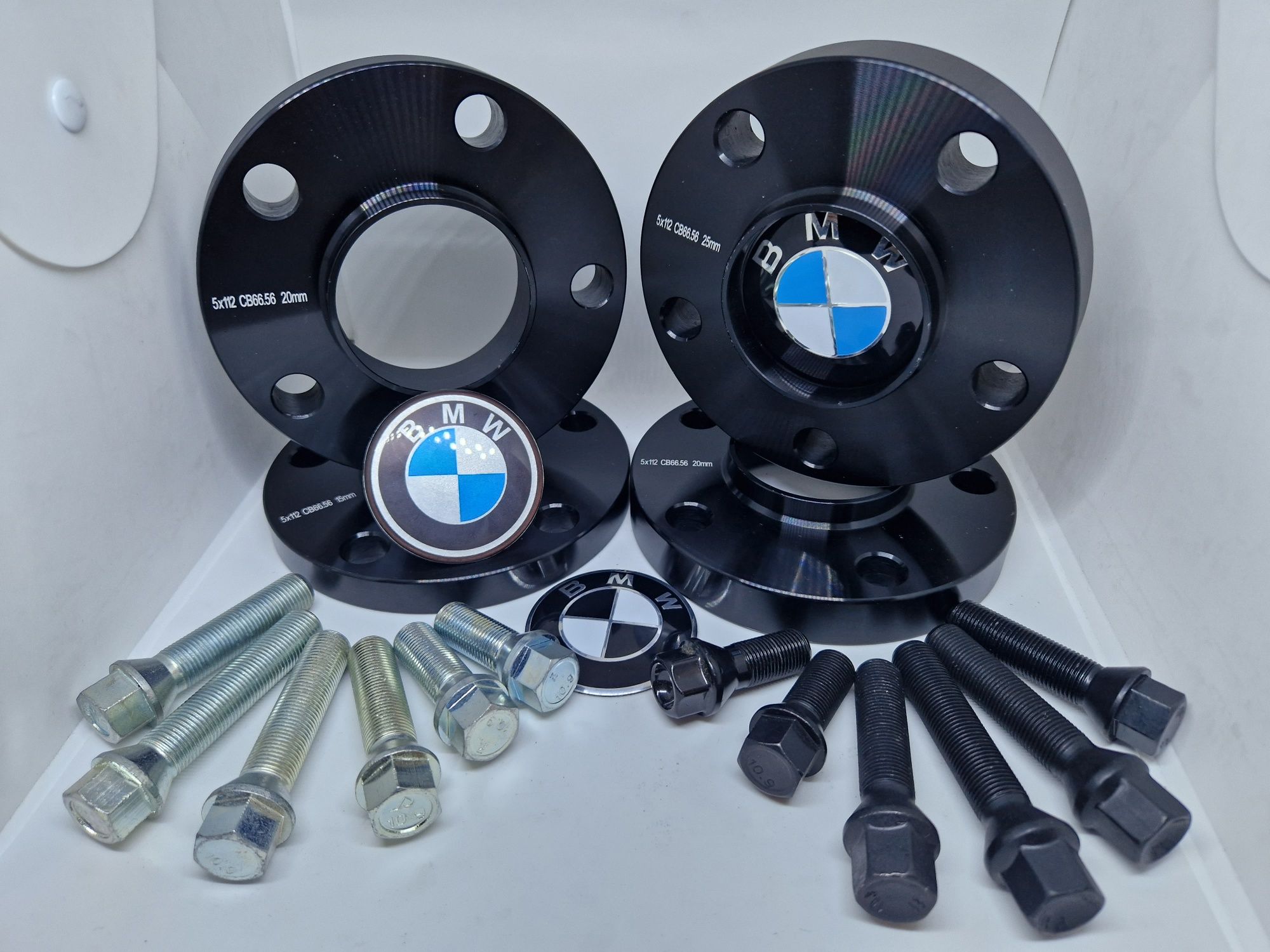 Проставки алюмінієві чорні BMW G01/G05/G06/G07/G20/G30/G11 5×112 66.6