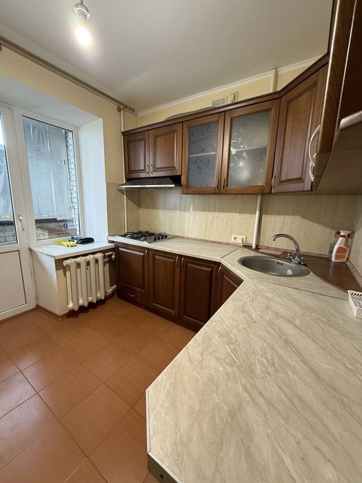 Однокімнатна, 6 поверх