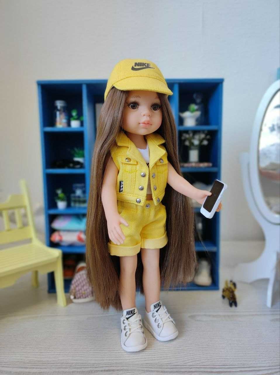 Кукла лялька в брендовом джинсовом костюме Паола Рейна Подружки 32 см