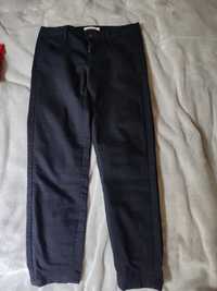 Spodnie 3/4  czarne camayu r. 38