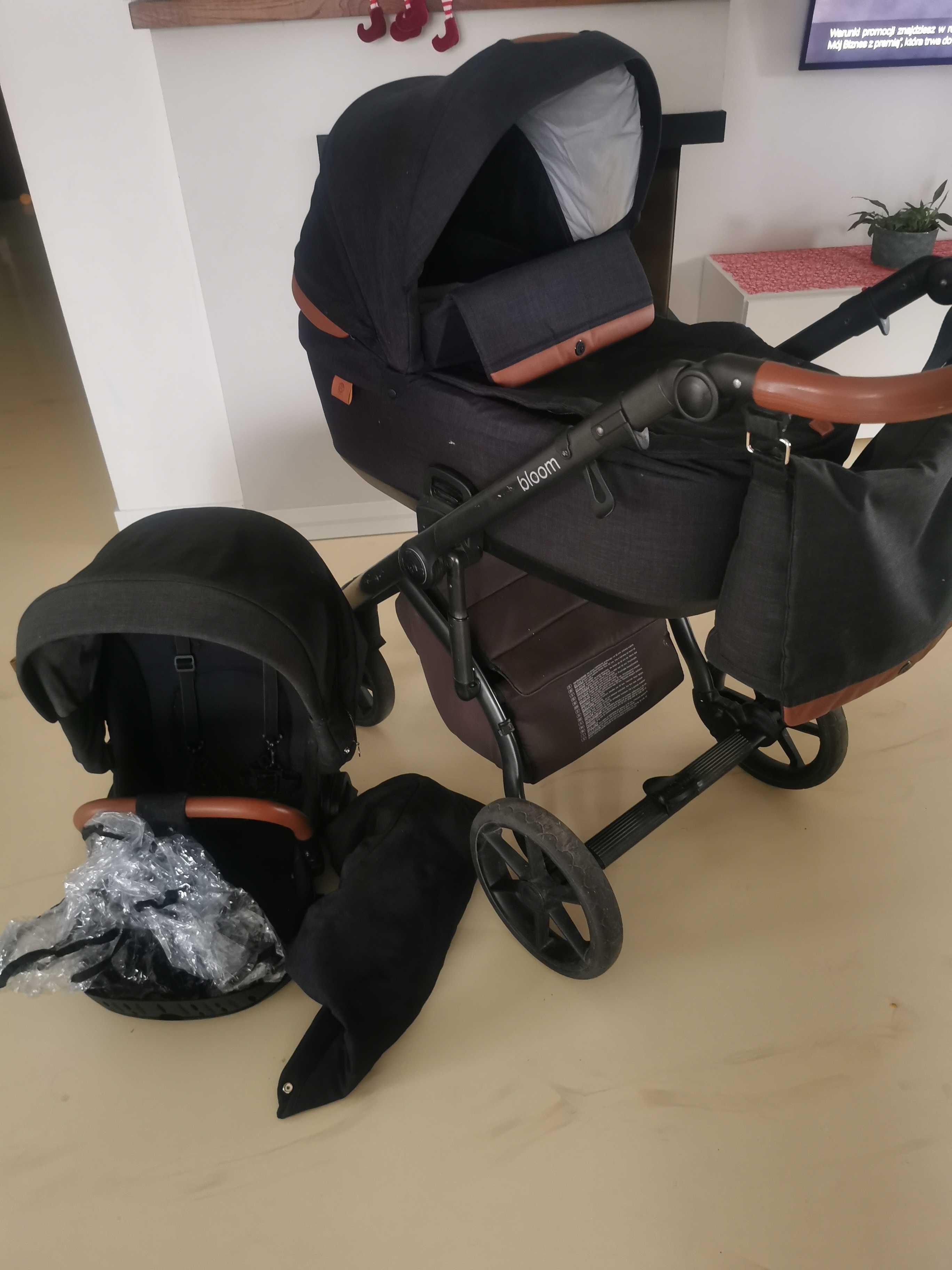 Wózek dziecięcy ROAN BLOOM 2 w 1