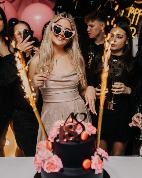 Fotograf na 18-stke, ślub, wesele, sesje zdjęciowe