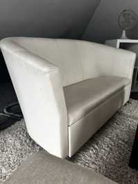 Sofa dwuosobowa biała
