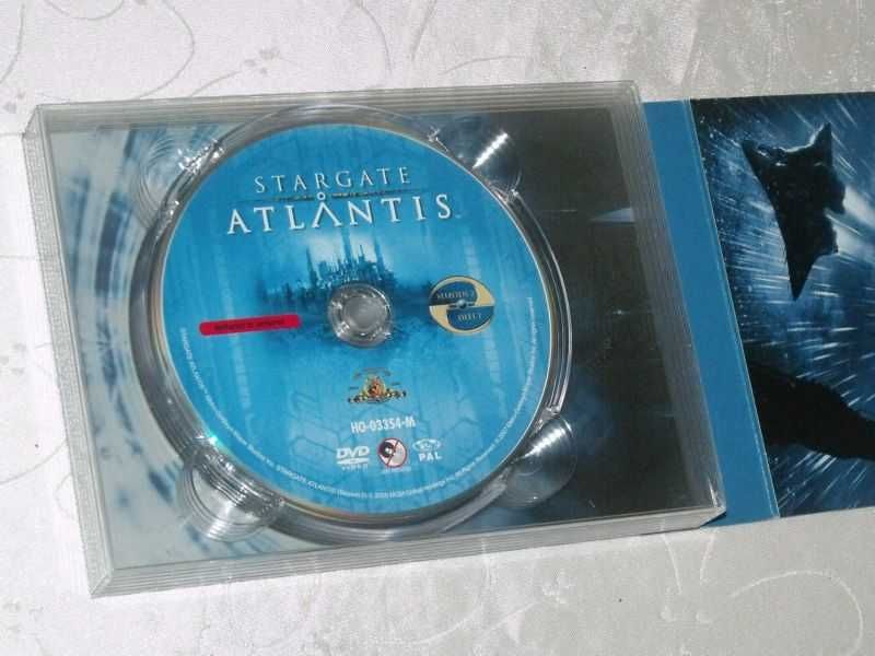 Stargate Atlantis _ sezon 2  / 20 odcinków /język angielski
