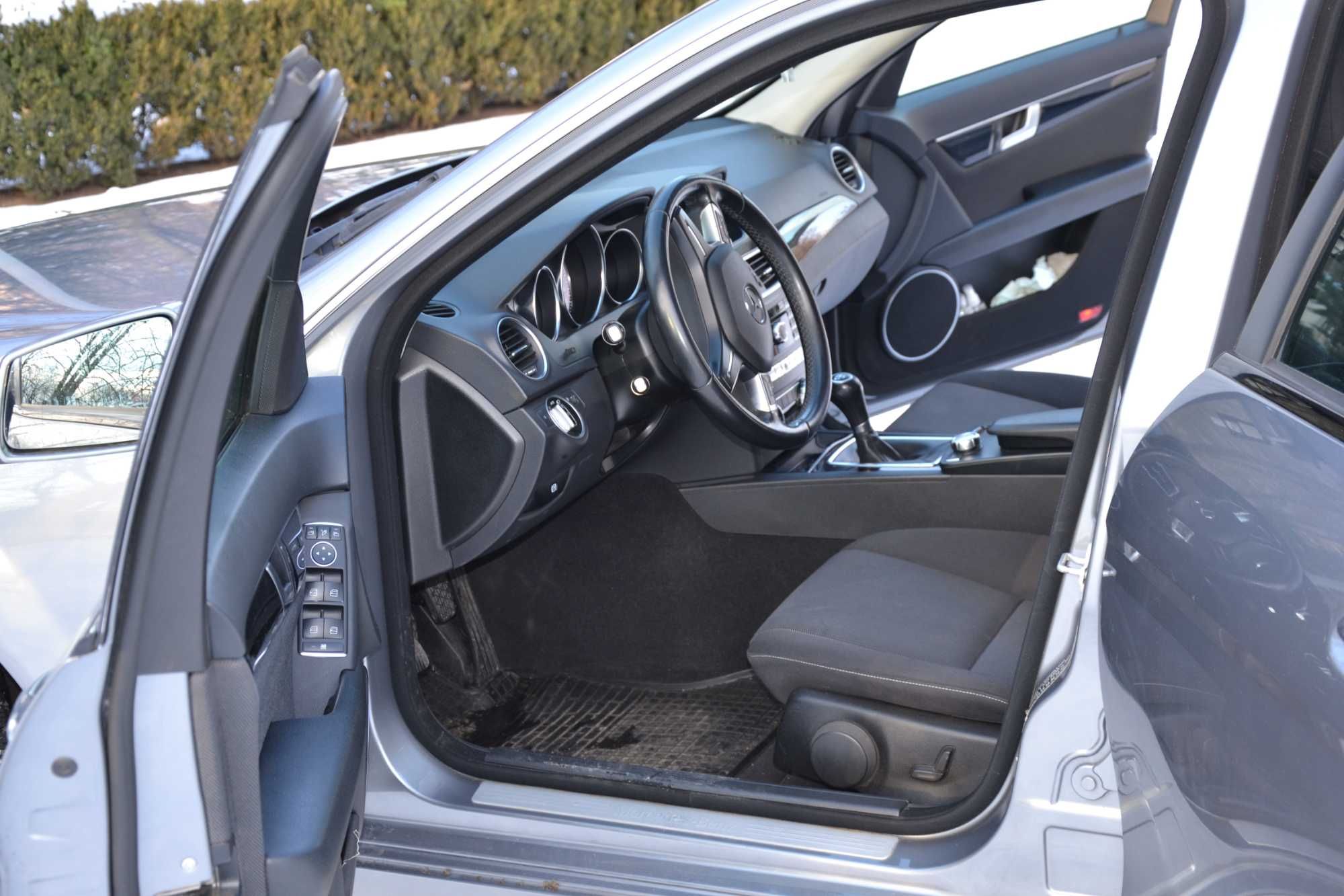 Mercedes-Benz C-Class 2013