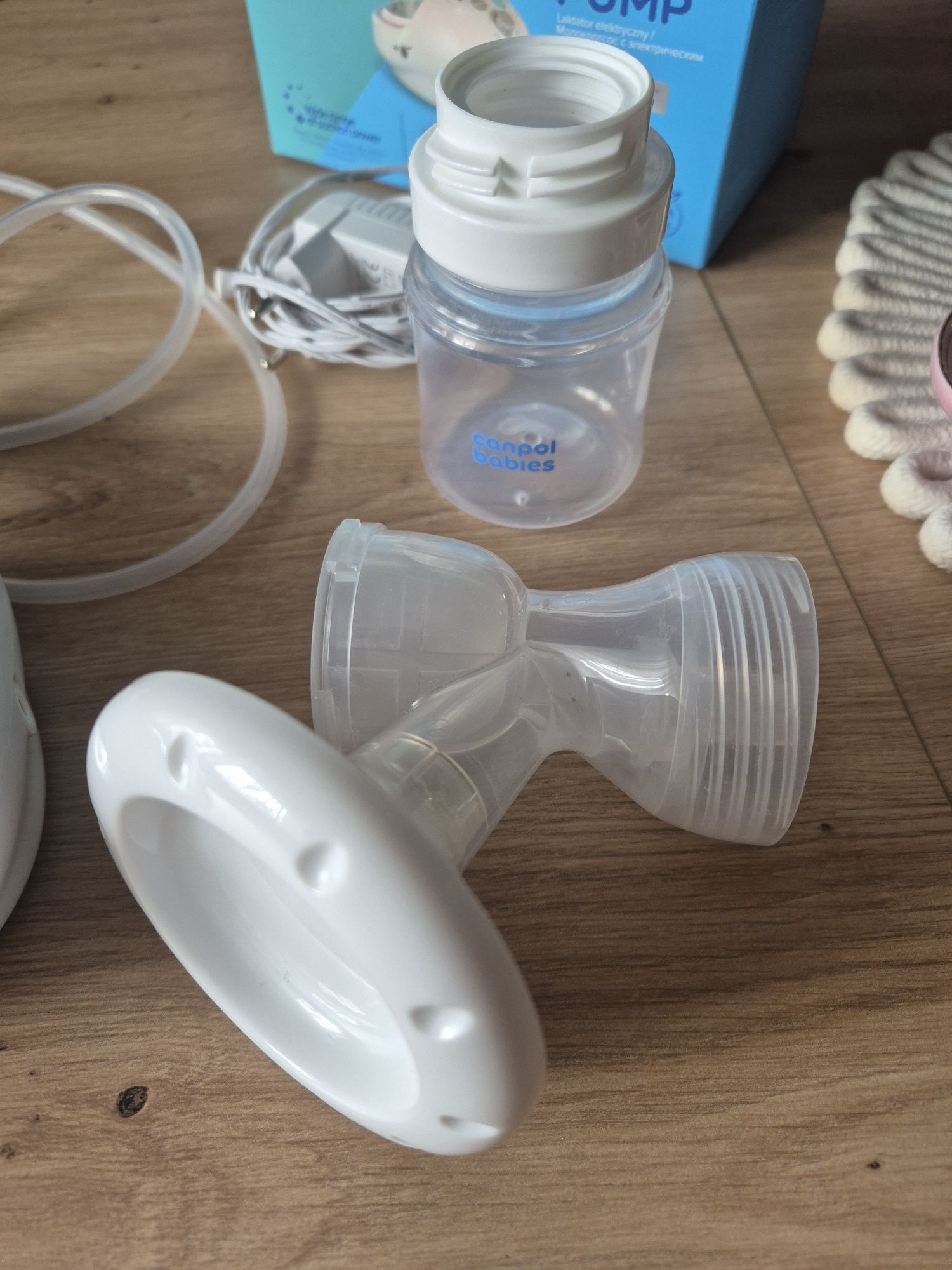 Laktator elektryczny canpol babies