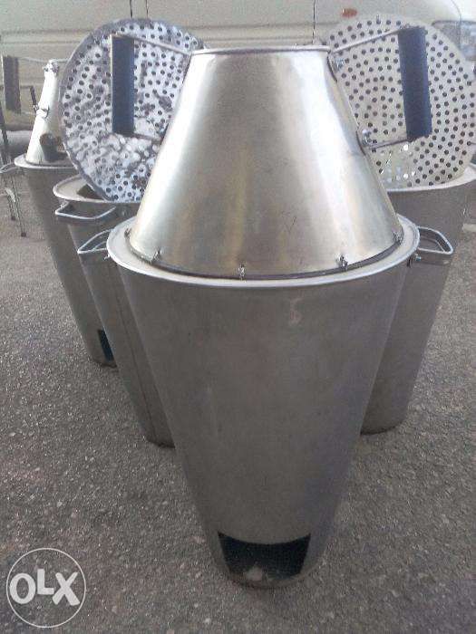 Assadores e fogareiros de castanhas assadas