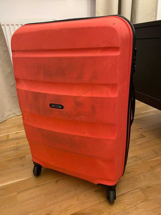 Walizka Średnia (M) American Tourister Bon Air 66
