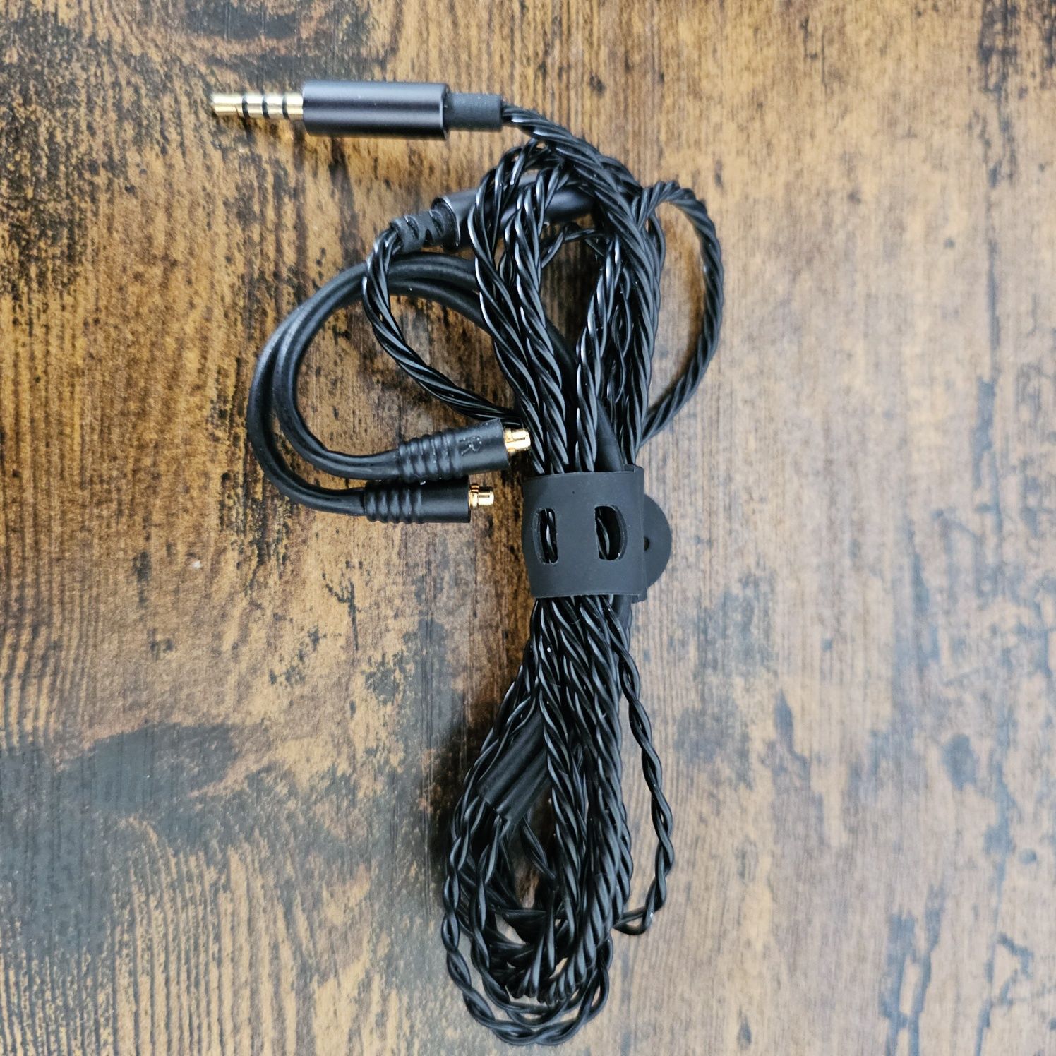 Słuchawki FiiO F9