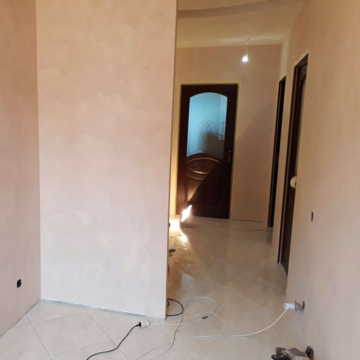 Ремонт квартир, офісів, будинків. Відновлення старої ванни.