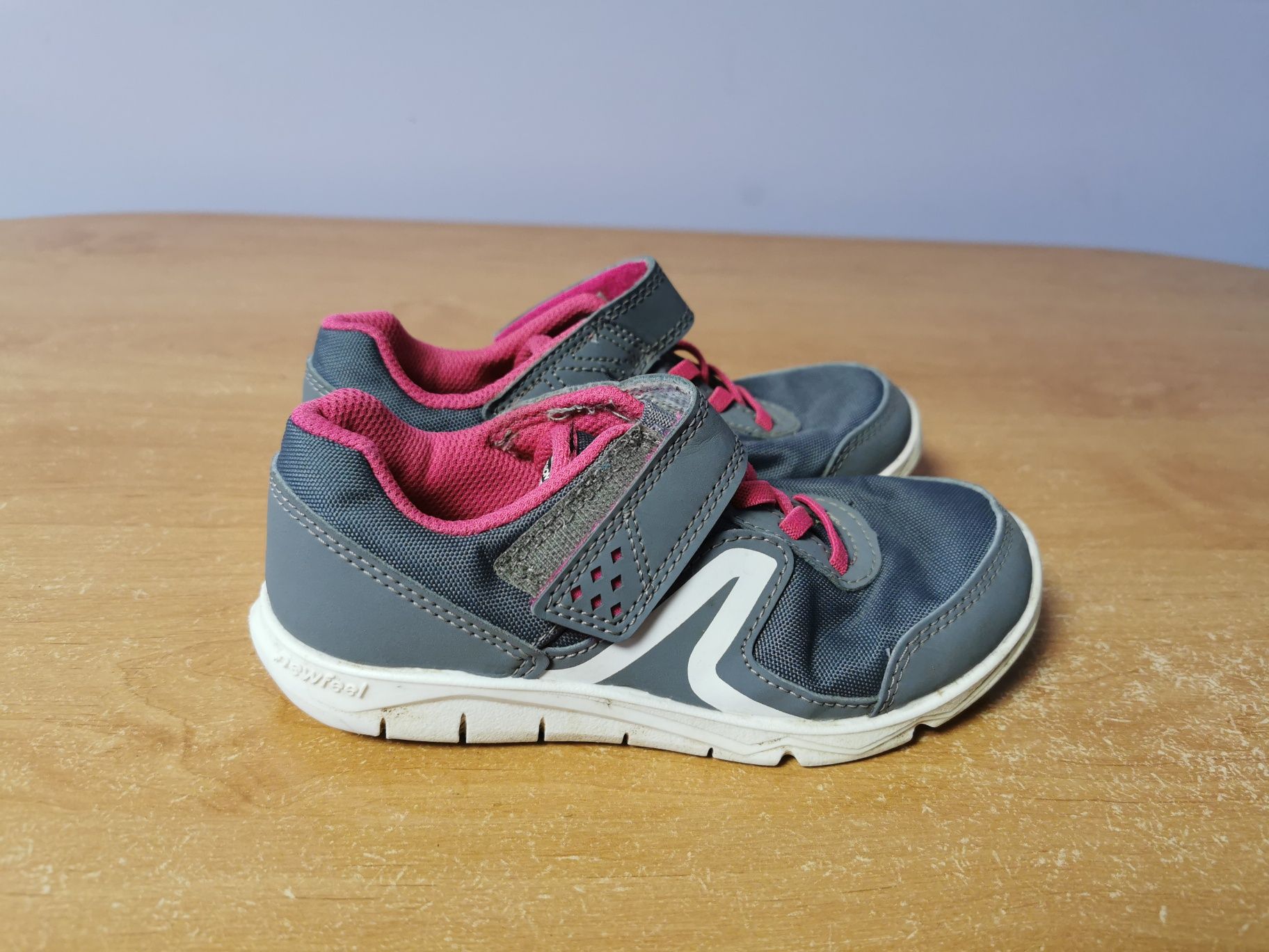 Buty dziecięce na rzep sportowe 31 decathlon