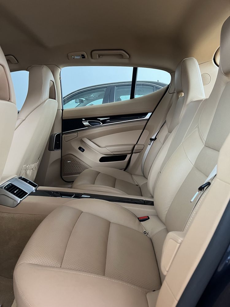 Porsche Panamera S E-Hybrid
