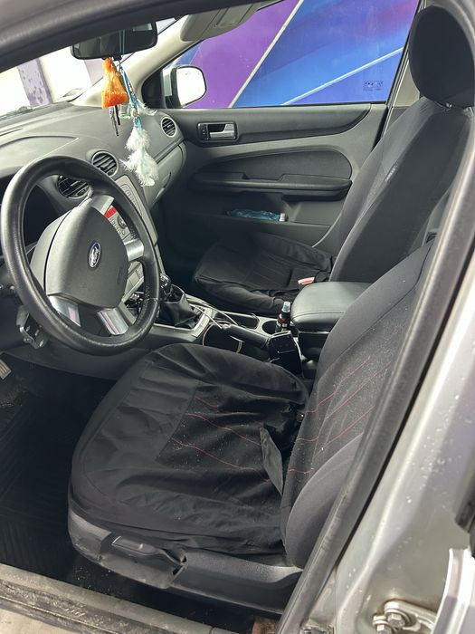 Ford Focus 2 2008 1.6 бензин
