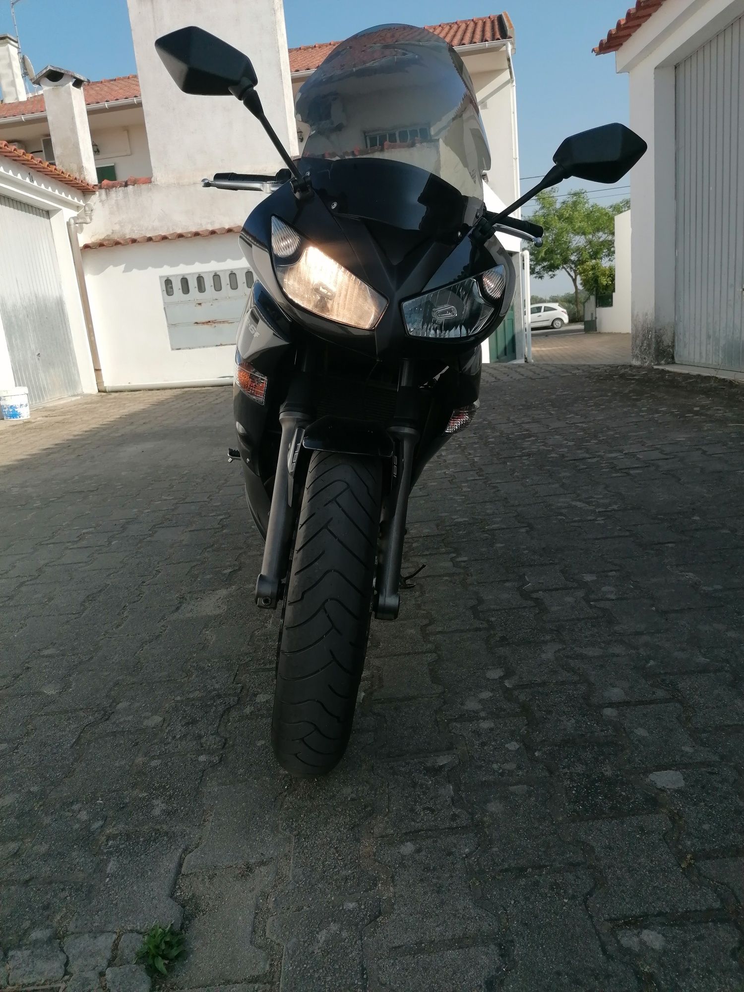 Vendo kawasaki ER-6F