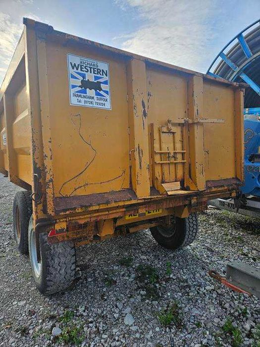 Przyczepa tandem wywrotka, skorupowa