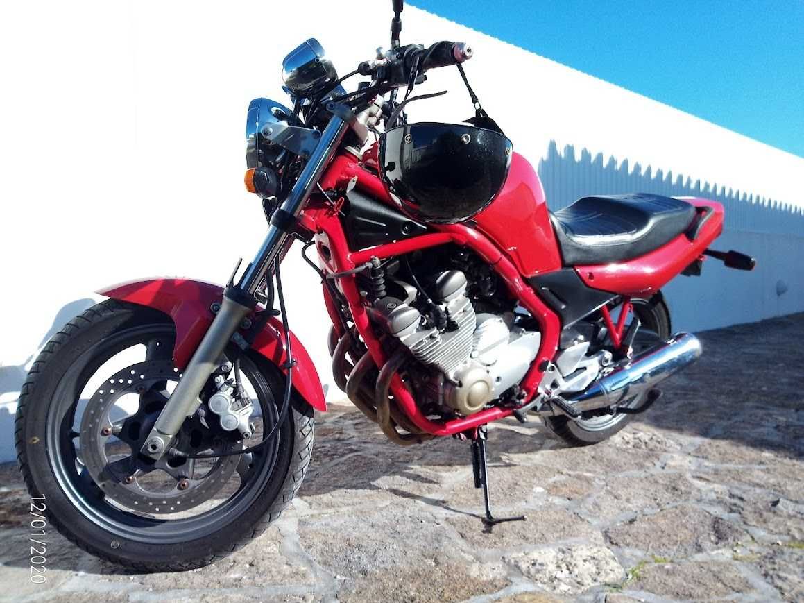 Yamaha XJ 600n impecável