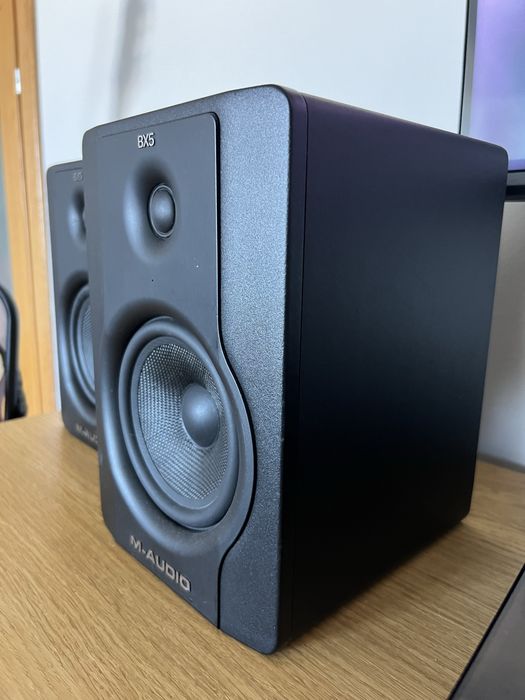 M-Audio BX5 - Par de colunas monitores