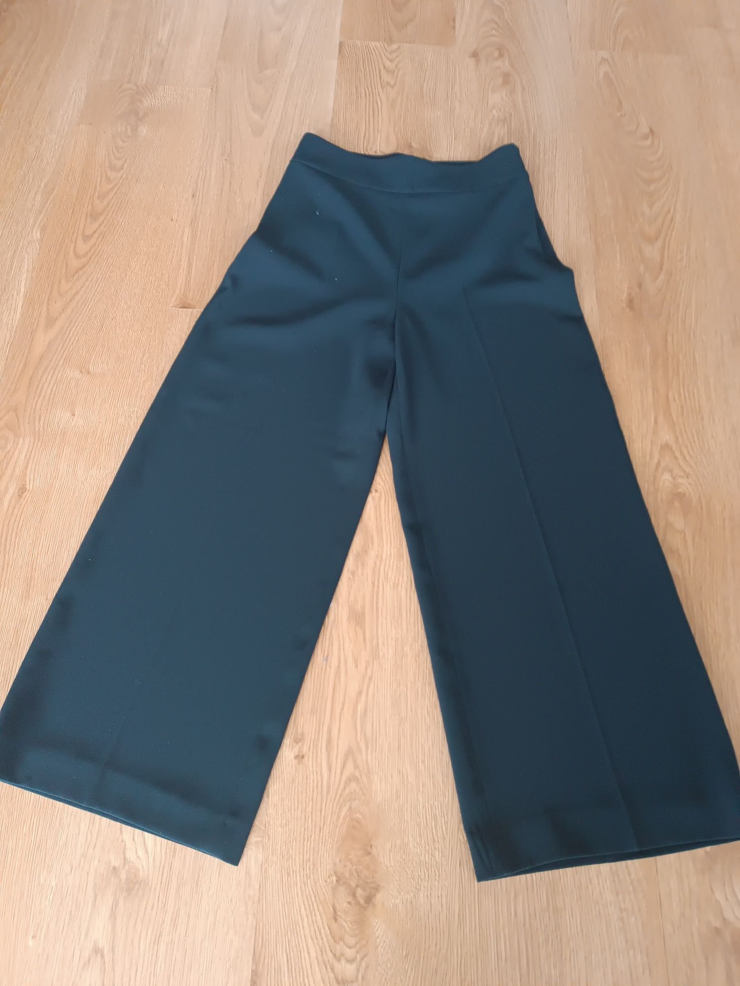 Nowe spodnie Zara rozmiar S