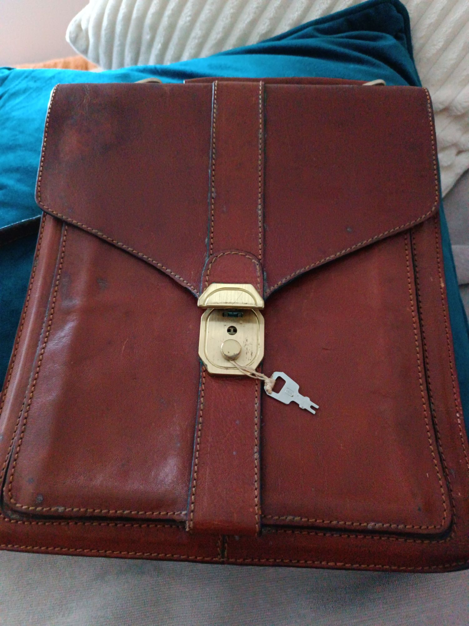 Mala masculina em couro